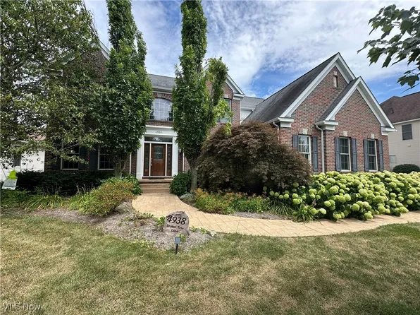 4938 Brower Tree Ln, Kent, OH 44240