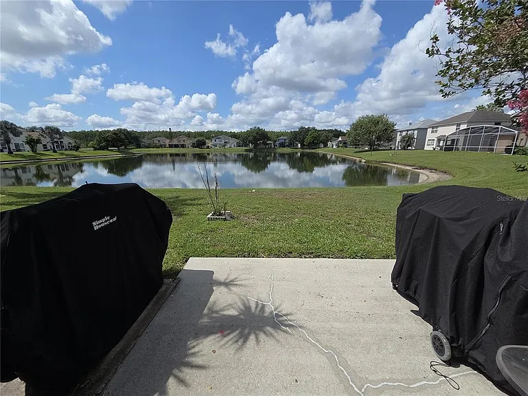 12697 Enclave Dr — Photo 21