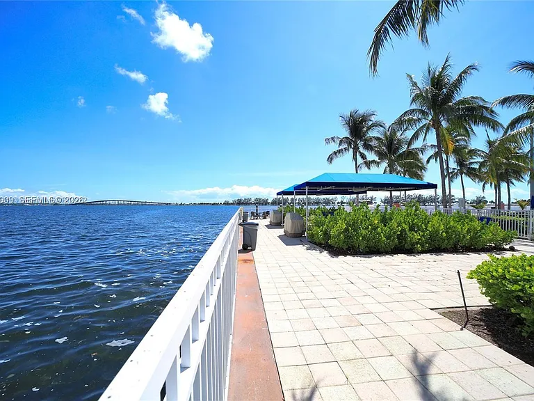 2101 Brickell Ave #410 — Photo 23