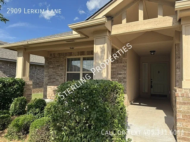 2909 Lerkim Ln — Photo 4