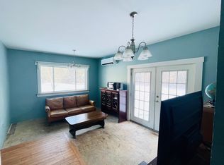 101 County Woods Road, Newport, ME 04953