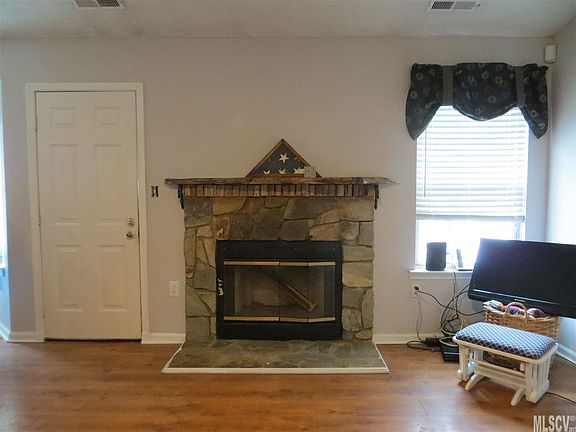 5th image of 1759 Smyrna Ln