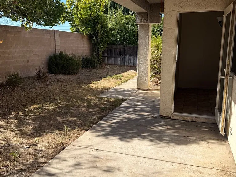 3533 Santiago Ave — Photo 19