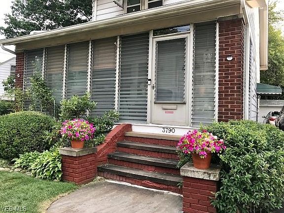 2nd image of 3790 W 128th St