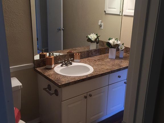 4th image of 415 Northlake Blvd APT 1090