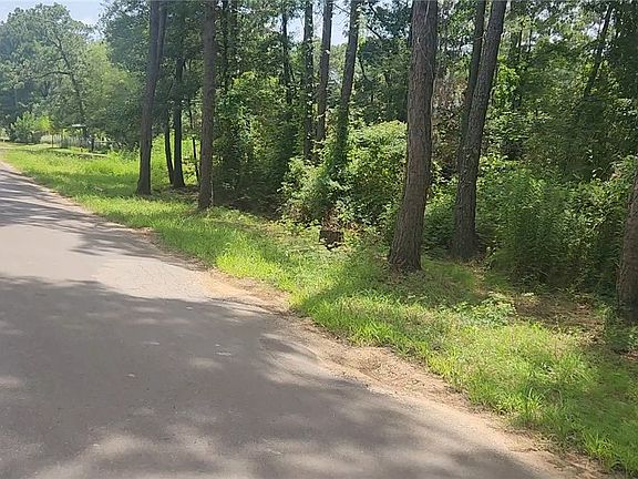 3rd image of LOT 2 Honey Locust Ln