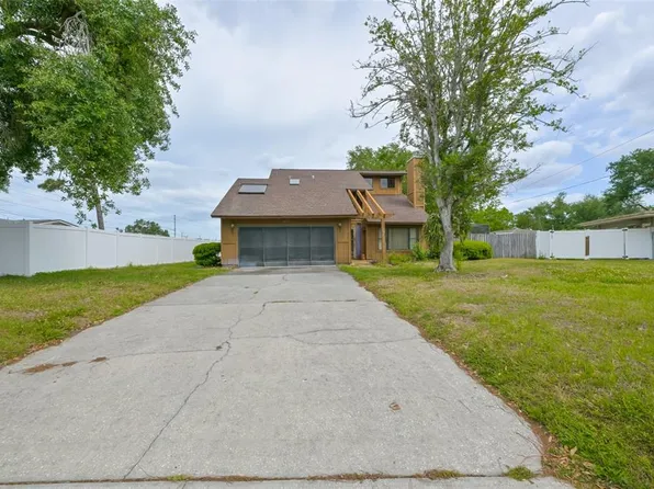 11265 73rd Ave, Seminole, FL 33772
