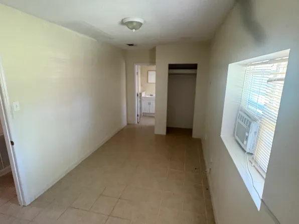 (undisclosed Address), Baton Rouge, LA 70810