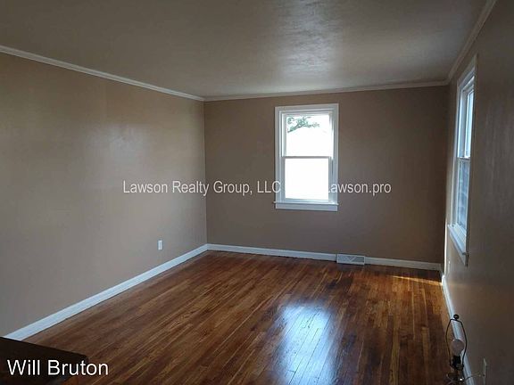 3rd image of 730 Elizabeth Ave