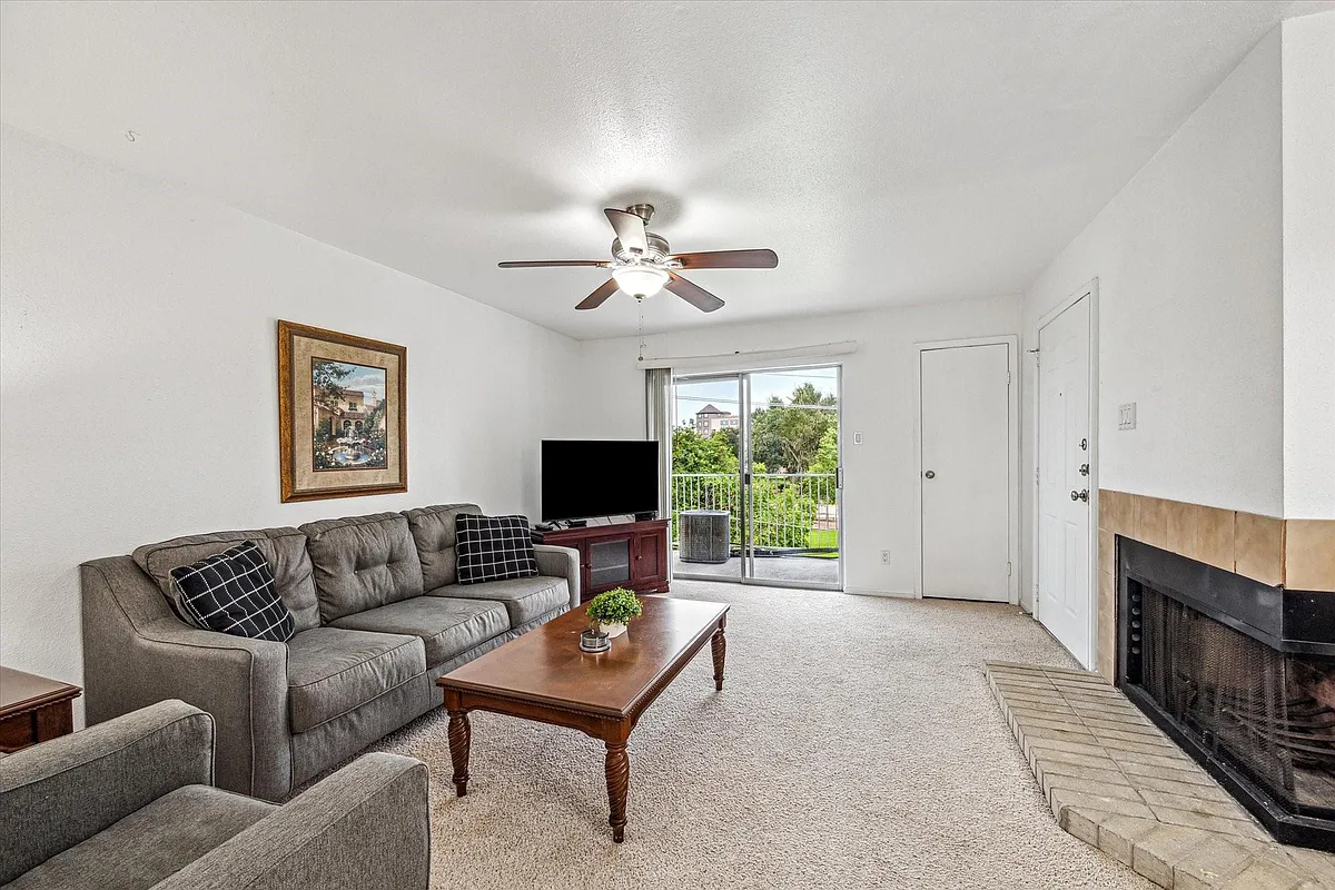 Building Photo - 18617 Egret Bay Blvd #318