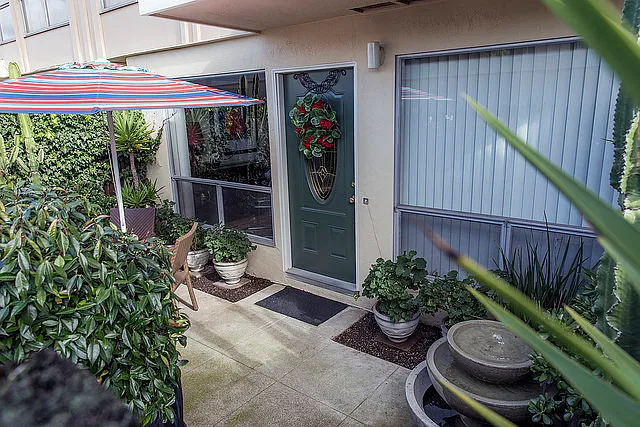 Southshore Gardens Apartments — Photo 10