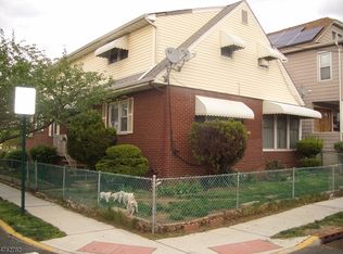 537-539 Myrtle St, Elizabeth, NJ 07202