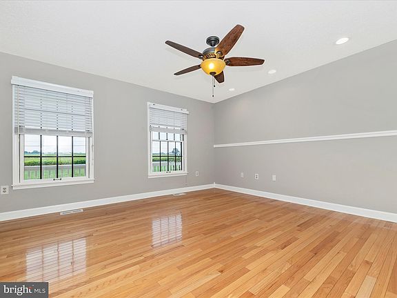 5th image of 17133 Bivens Ln NW