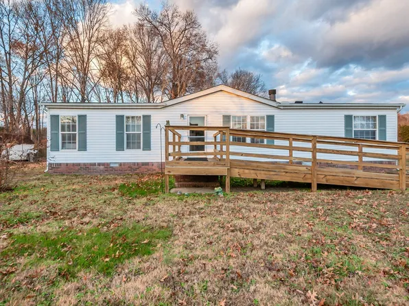 550 Saunders Ln, Kingston Springs, TN 37082