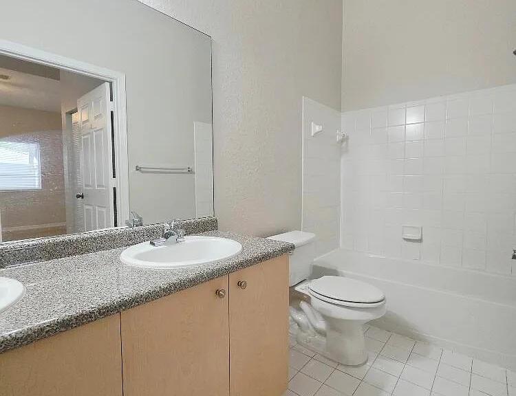 260 Crestwood Cir #12 — Photo 13