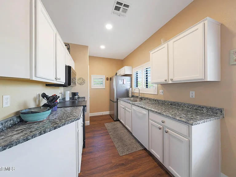 13804 N Saguaro Blvd #211 — Photo 7