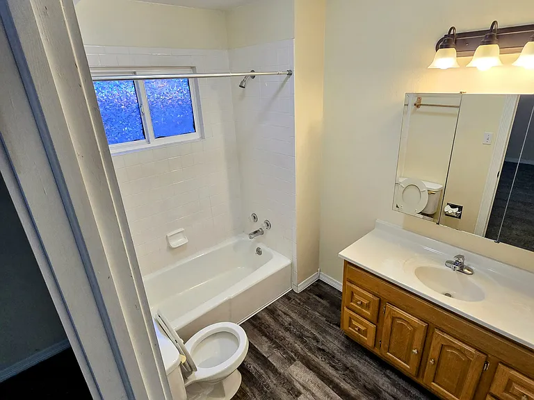 1206 Downey St — Photo 25