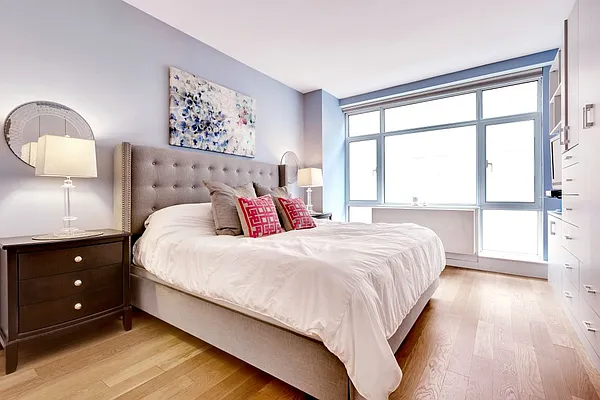 Sold by Compass | media 19