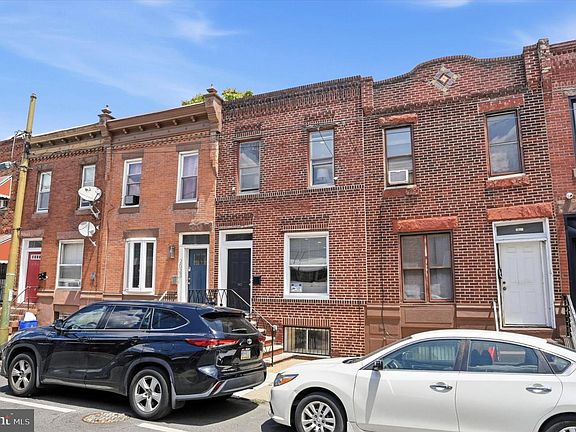 2nd image of 2025 S 22nd St