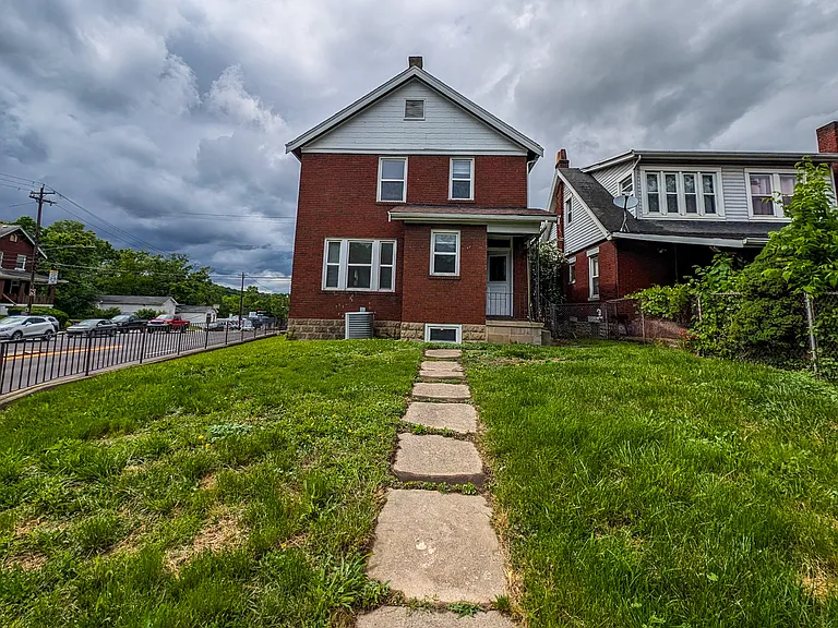 3 Levassor Pl — Photo 29