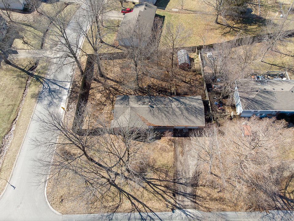 1st image of 501 N Broadview Ct