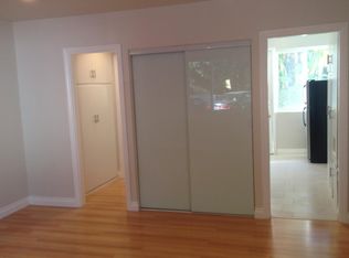 2222 N Cahuenga Blvd #22225, Los Angeles, CA 90068