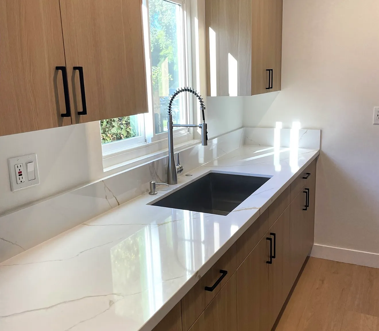 1 bed, 600 sqft, $2,200 — Photo 3