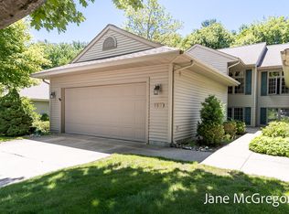 753 Tournament Cir, Muskegon, MI 49444