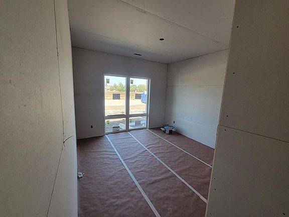 4th image of 1504 Faithway Dr