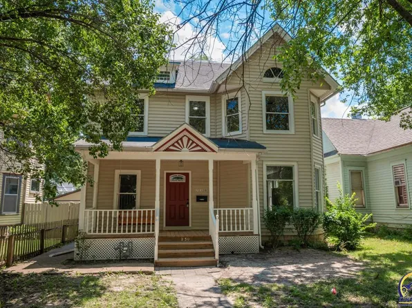 230 SW Clay St, Topeka, KS 66606