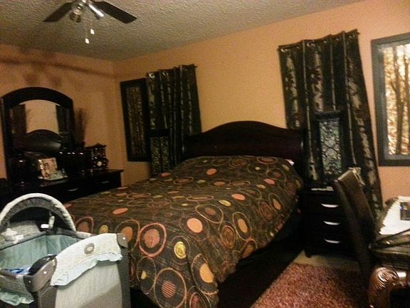 2nd image of 106 Linden Ave #1