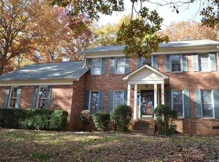 6801 Plott Rd, Charlotte, NC 28215