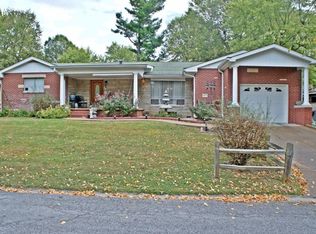 305 Lindsey Ave, Metropolis, IL 62960