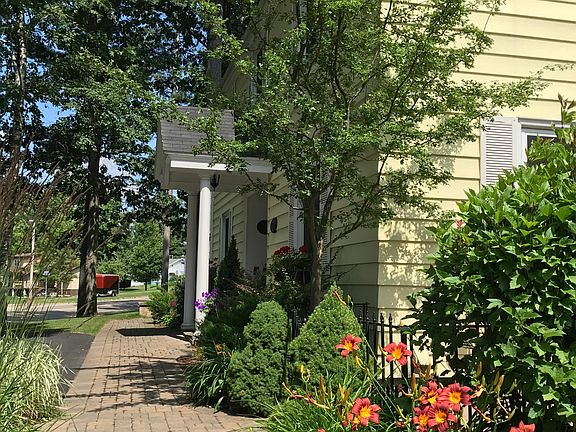 3rd image of 1701 Woodward Ave