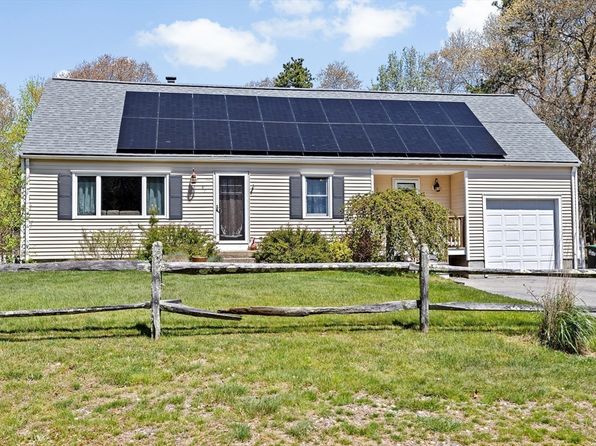 47 Esta Rd, Plymouth, MA 02360