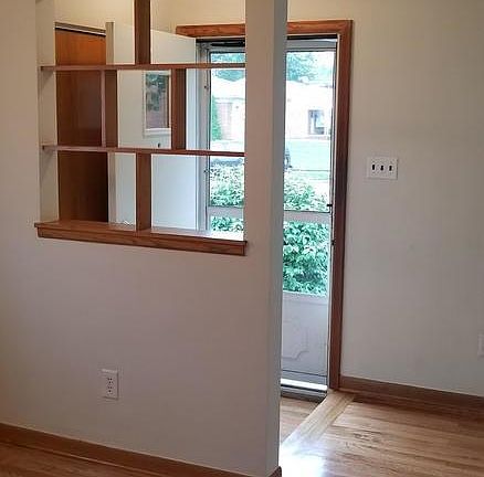 5th image of 26105 La Salle Ct