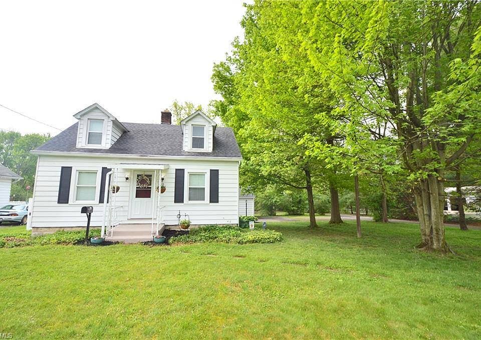 1st image of 305 Meadowbrook Ave
