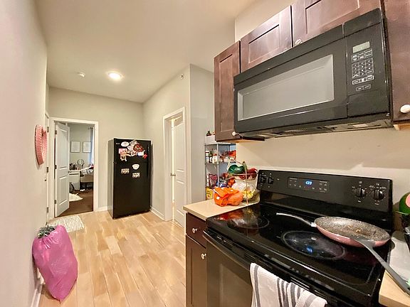 2nd image of 2020 N Carlisle St #A