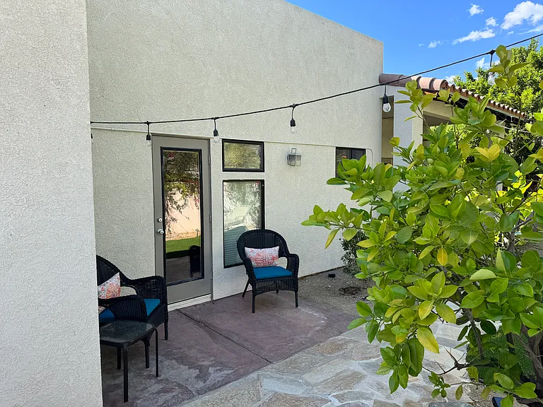54050 Avenida Montezuma — Photo 24