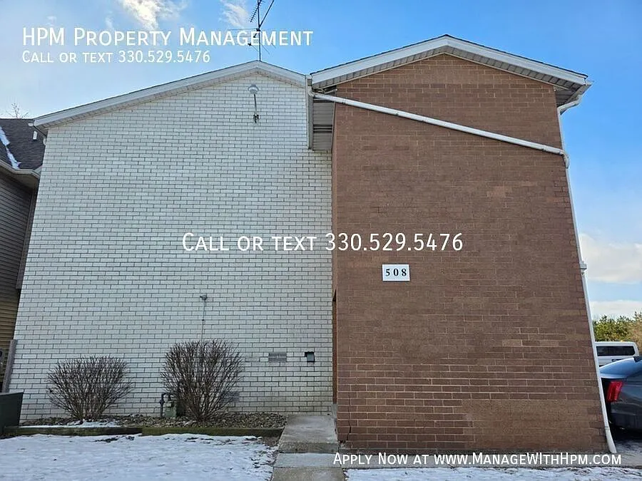 Building Photo - 508 E Buchtel Ave #3H