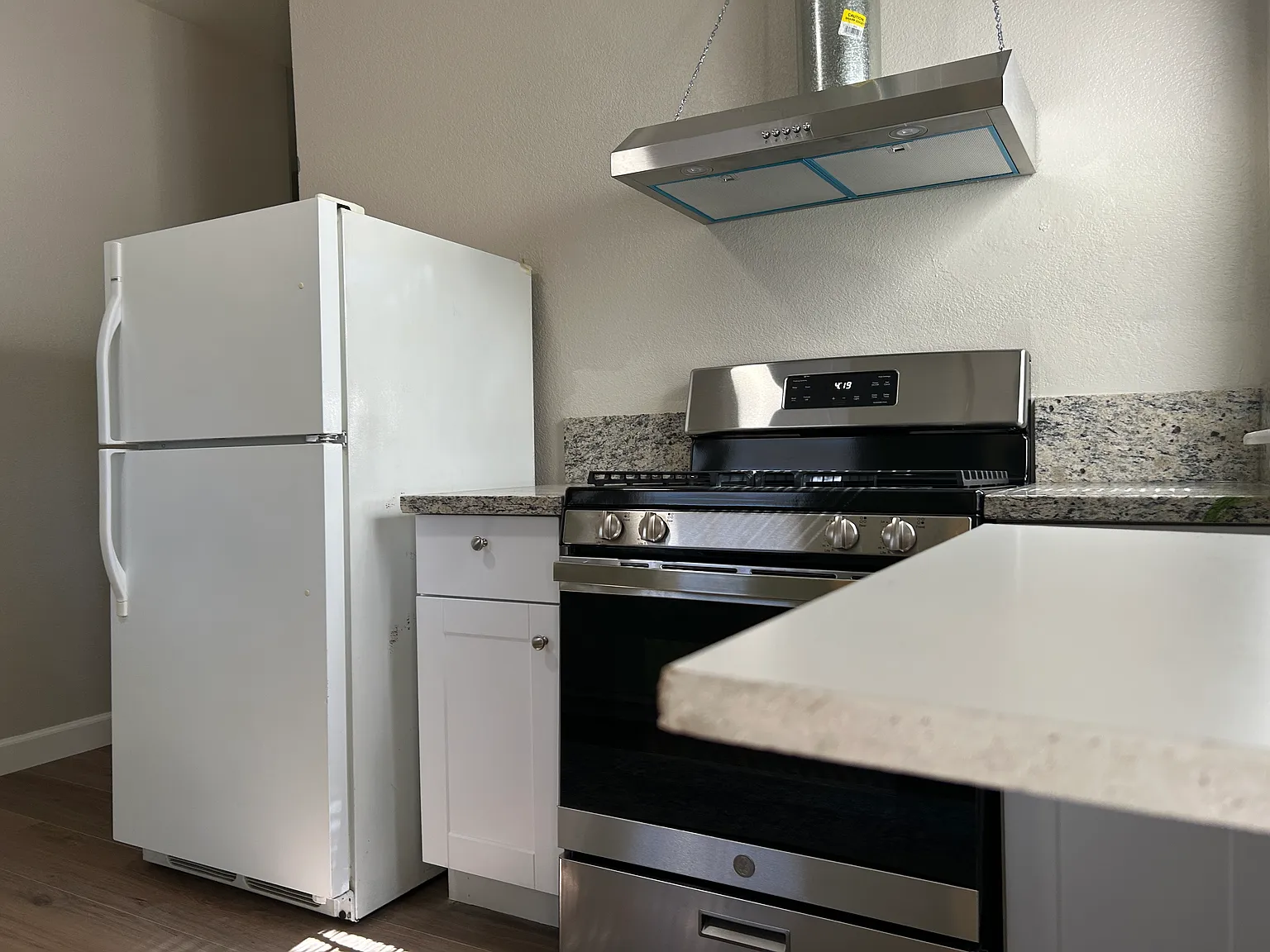 2bd 1ba Duplex Tracy — Photo 4