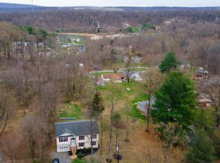 115 Duwamish Trl, Winchester, VA 22602