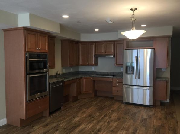 3 Abby Ln UNIT 3, Milford, NH 03055