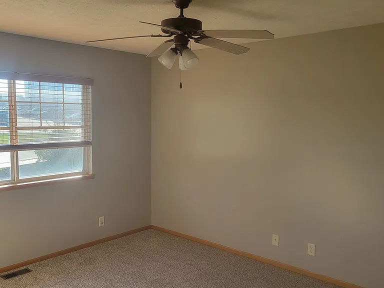 1800 Sawyer St — Photo 6
