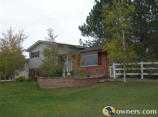 9666 Majestic Dr, Longmont, CO 80504