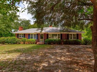 702 Kirkland St, Camden, SC 29020