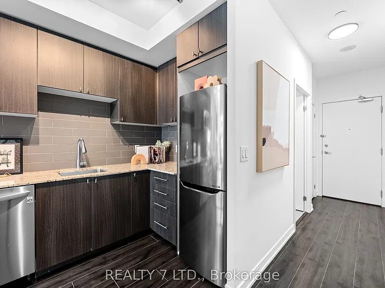 18 Rean Dr #624 — Photo 14