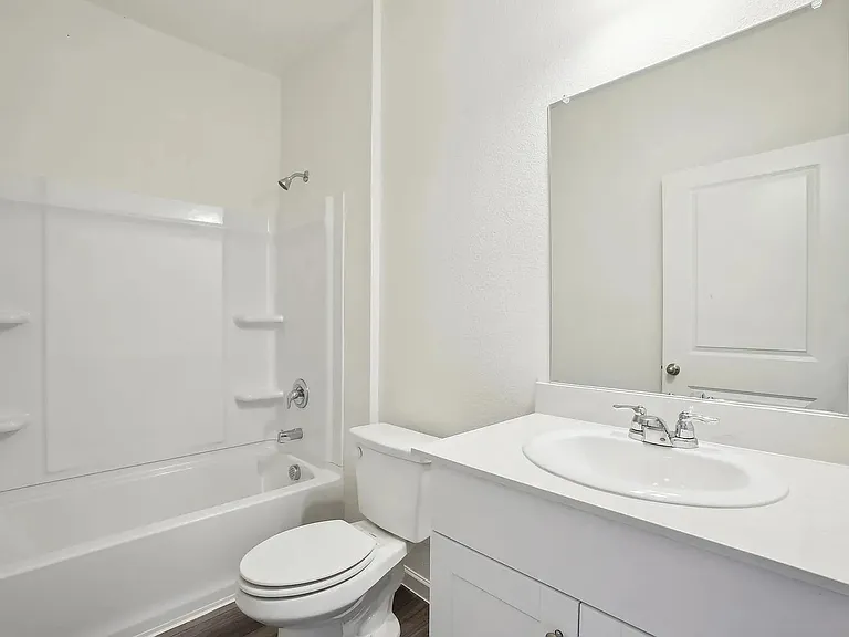 2200 Meadow Park Dr — Photo 20