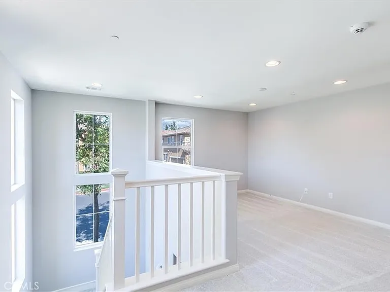 410 Golden Bear Ln — Photo 16