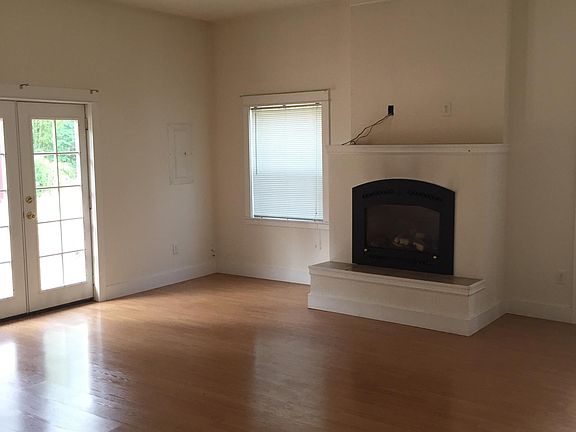 2nd image of 11127 47th Ave NE